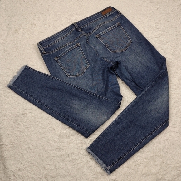 JUSTUSA Blue Whiskering Medium Wash Five Pocket Mid Rise Straight Leg Ankle Jean - Picture 15 of 15